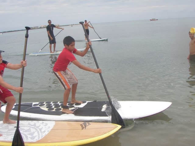  Paddle surf 
